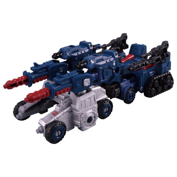 TakaraTomy Official Siege Images Of February Releases Optimus Prime Ultra Magnus Firedrive Lionizer More038 (38 of 42)